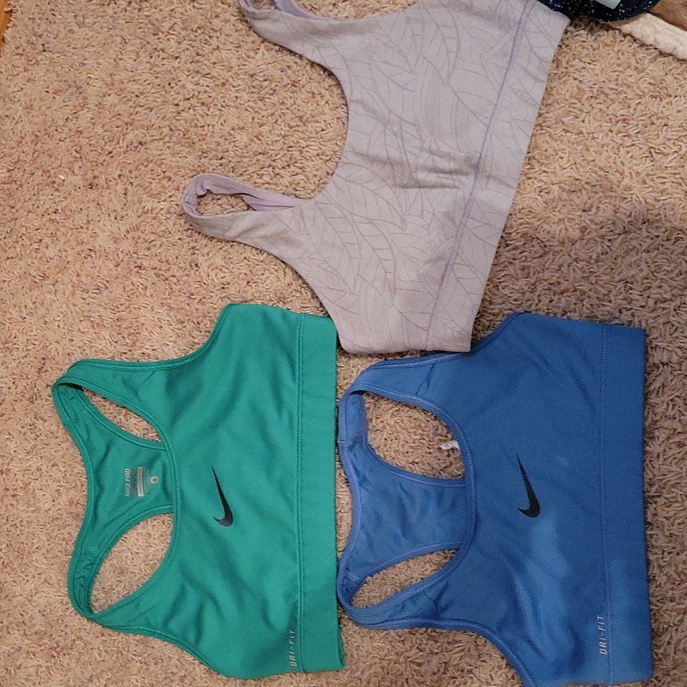 Nike Sports Bra Size Small
